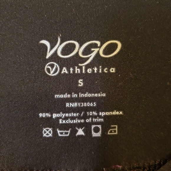VOGO Athletica Women's Yoga Capri Leggings Sz Small Burgundy - Picture 4 of 4